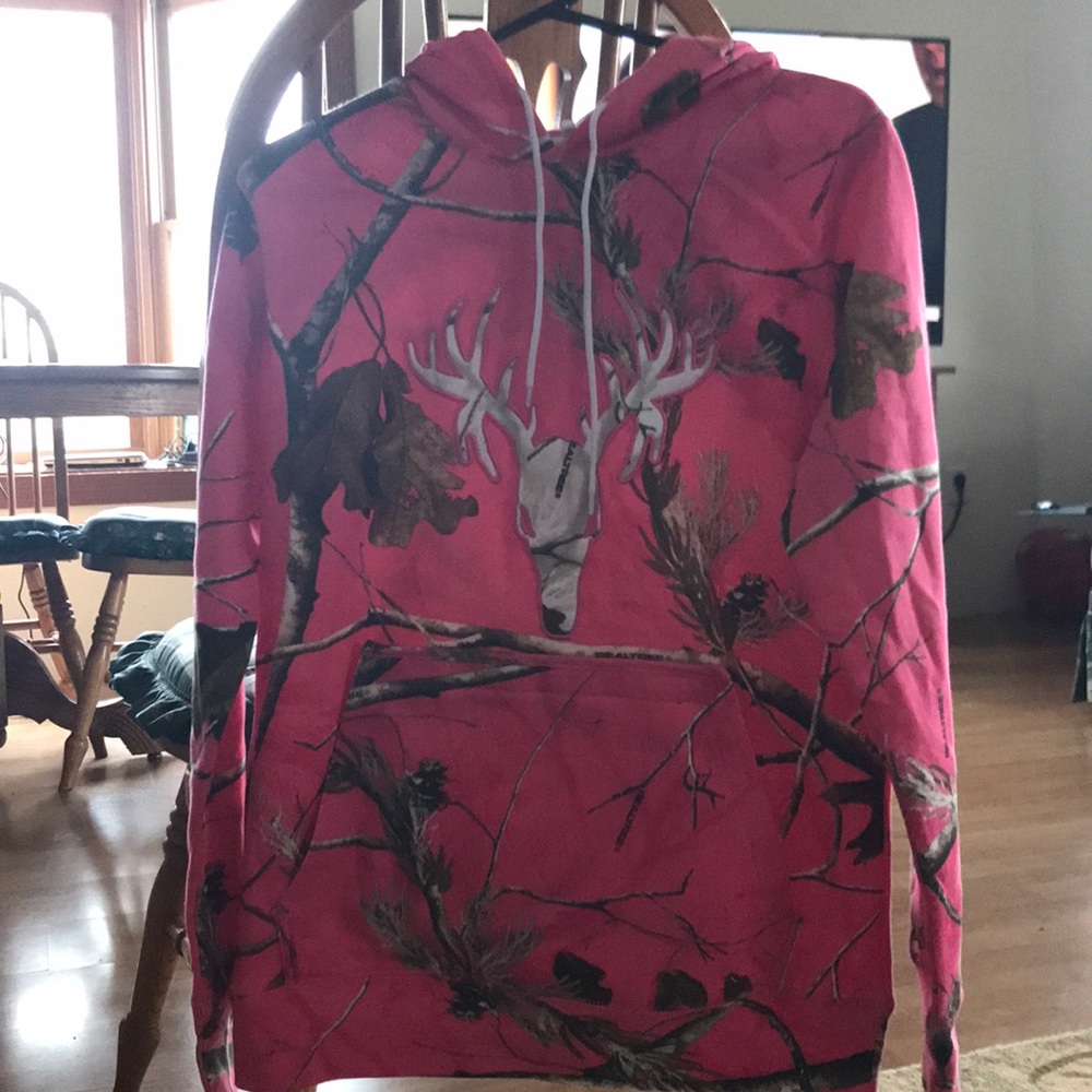 NWOT hot shot pink with camo hoodie
